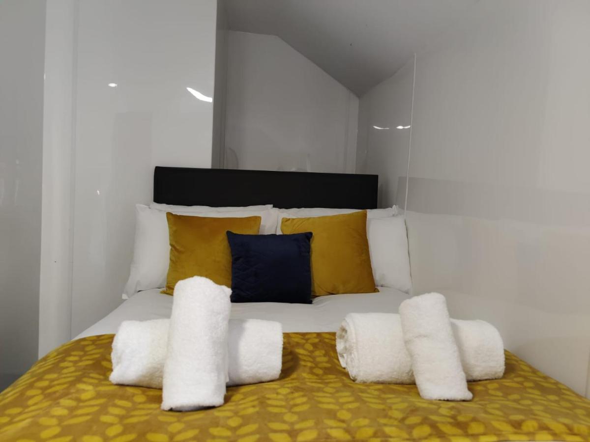 Double Ensuite Rooms Swansea Extérieur photo