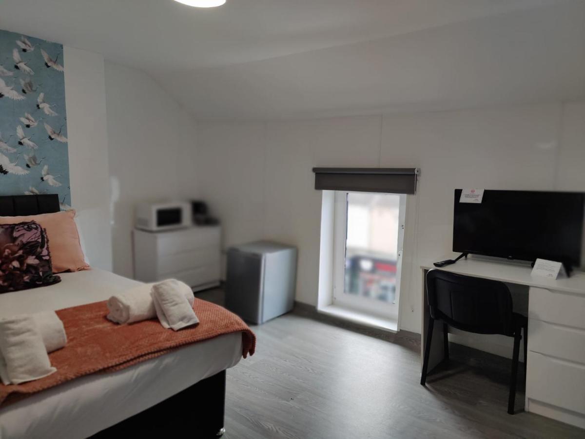 Double Ensuite Rooms Swansea Extérieur photo
